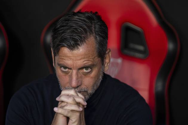 May 5, 2024, Sevilla, Sevilla, SPAIN: Quique Sanchez Flores, head coach of Sevilla FC, gestures during the Spanish league, LaLiga EA Sports, football match played between Sevilla FC and Granada CF at Ramon Sanchez-Pizjuan stadium on May 5, 2024, in Sevilla, Spain. Sevilla SPAIN - ZUMAa181 20240505_zaa_a181_174 Copyright: xJoaquinxCorcherox