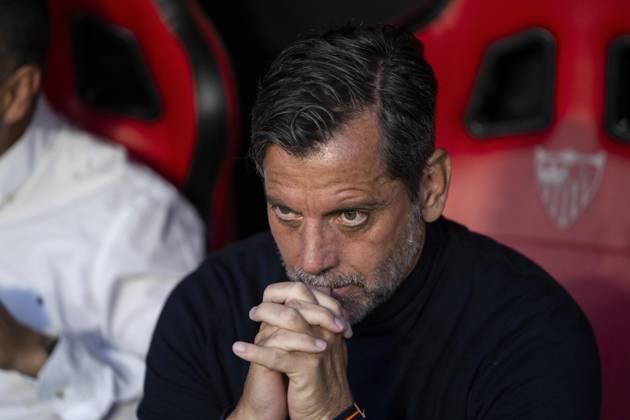 May 5, 2024, Sevilla, Sevilla, SPAIN: Quique Sanchez Flores, head coach of Sevilla FC, gestures during the Spanish league, LaLiga EA Sports, football match played between Sevilla FC and Granada CF at Ramon Sanchez-Pizjuan stadium on May 5, 2024, in Sevilla, Spain. Sevilla SPAIN - ZUMAa181 20240505_zaa_a181_173 Copyright: xJoaquinxCorcherox
