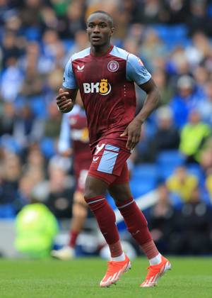 Brighton and Hove, England, 5th May 2024. Moussa Diaby of Aston Villa during the Premier League match at the AMEX Stadium, Brighton and Hove. Picture credit should read: Paul Terry Sportimage EDITORIAL USE ONLY. No use with unauthorised audio, video, data, fixture lists, club league logos or live services. Online in-match use limited to 120 images, no video emulation. No use in betting, games or single club league player publications. SPI-3134-0059