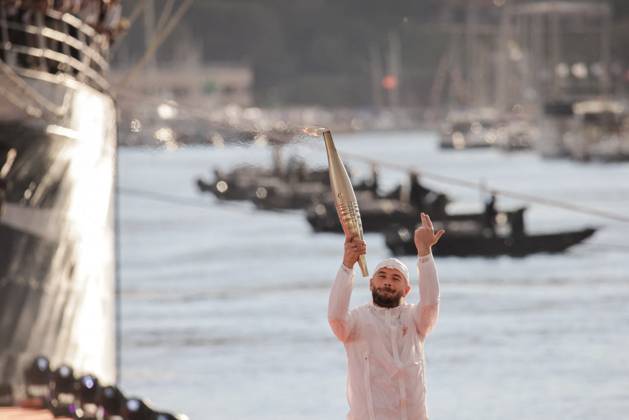 Paris 2024, Olympics, arrival of the Olympic flame in Marseille