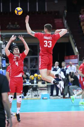 KATOWICE 15.05.2024 MECZ TOWARZYSKI REPREZENTACJI SIATKARZY: POLSKA - NIEMCY --- MENS VOLLEYBALL FRIENDLY MATCH POLAND - GERMANY IN KATOWICE MARCIN KOMENDA LUKASZ USOWICZ FOT. ANNA KLEPACZKO FOTOPYK NEWSPIX.PL --- Newspix.pl POLAND OUT!  240515LUM109