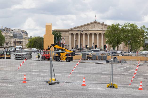 Construction work underway as Paris prepares to host 2024 Olympic Games, Olympische Spiele, Olympia, OS Alexis Sciard IP3; Paris, France, May 17, 2024 - Some traffic arteries are closed near the French National Assembly because of the preparations for the 2024 Olympic Games. The Paris 2024 Olympic Games will be held from July 26 to August 11, 2024, for 16 days. PARIS 2024, PREPARATION, ILLUSTRATION, ASSEMBLEE NATIONALE, CHANTIER, JEUX OLYMPIQUES, LIEU TOURISTIQUE, JO Copyright: xIP3xPRESS MAXPPPxAlexisxSciardx IP3ASCI24051735 IP3ASCI24051735