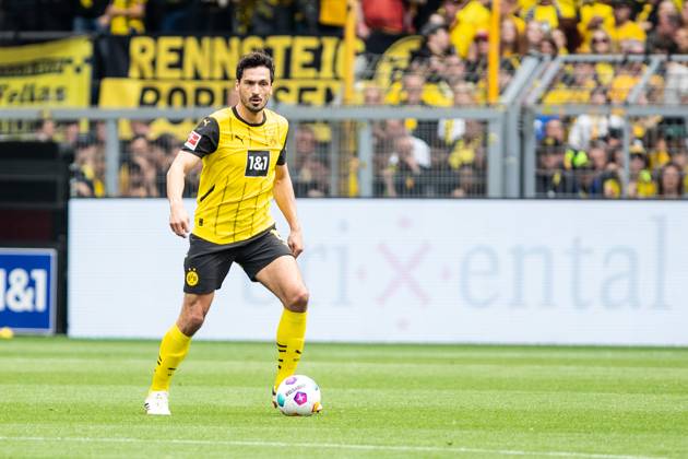 1 Soccer Bundesliga, 34 Matchday Borussia Dortmund SV Darmstadt 98 18 05 2024 Mats Hummels Borussia Dortmund, 15 Jersey for season 2024 2025, new 1 Soccer Bundesliga, 34 Matchday Borussia Dortmund SV Darmstadt 98 Signal Iduna Park, Dortmund 18 05 2024 DFL DFB regulations prohibit any use of photographs as image sequences and or quasi video Copyright: xBEAUTIFULxSPORTS Buriakovx