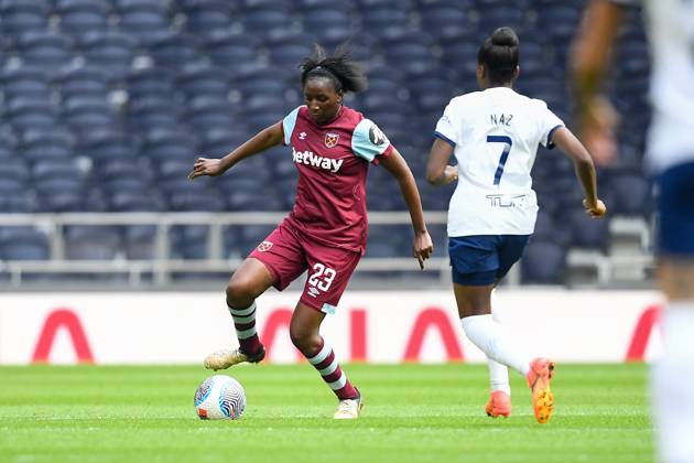 Tottenham Hotspur Women v West Ham United Women FA Women s Super League 18 05 2024. West Ham United Women defender Hawa Cissoko (23) on the ball during the FA Women s Super League match between Tottenham Hotspur Women and West Ham United Women at Tottenham Hotspur Stadium, London, United Kingdom on 18 May 2024. Editorial use only DataCo restrictions apply See www.football-dataco.com , Copyright: xWaynexTuckwellx PSI-19694-0124
