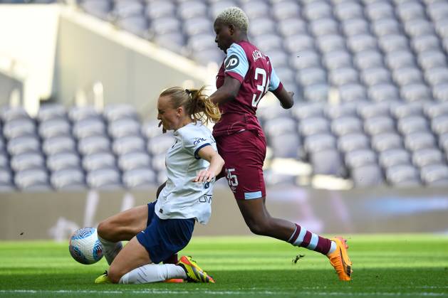 Tottenham Hotspur Women v West Ham United Women FA Women s Super League 18 05 2024. Tottenham Hotspur Women defender Molly Bartrip (5) comes across to tackle West Ham United Women forward Princess Ademiluyi (35) during the FA Women s Super League match between Tottenham Hotspur Women and West Ham United Women at Tottenham Hotspur Stadium, London, United Kingdom on 18 May 2024. Editorial use only DataCo restrictions apply See www.football-dataco.com , Copyright: xWaynexTuckwellx PSI-19694-0198