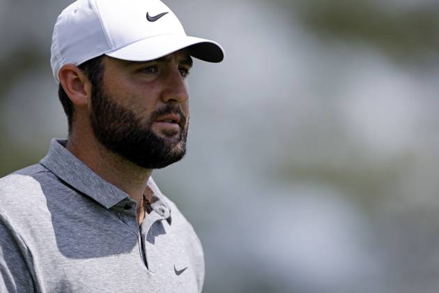 LOUISVILLE, KY - MAY 18: Scottie Scheffler (USA) looks on after teeing off at the fifth hole during the third round of the 2024 PGA, Golf Herren Championship at Valhalla Golf Club on May 18, 2024 in Louisville, Kentucky. (Photo by Joe Robbins Icon Sportswire) GOLF: MAY 18 PGA Championship EDITORIAL USE ONLY Icon573240518079