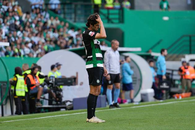 May 18, 2024, Lisbon, Portugal: Francisco Trincao of Sporting CP reacts during the Liga Portugal BWIN football match between Sporting CP and GD Chaves at Estadio Jose Alvalade..Final match of Liga Portugal BWIN where Sporting CP received the trophy of Portugues League Champions. Final score: Sporting CP 3:0 GD Chaves. Lisbon Portugal - ZUMAs197 20240518_aab_s197_044 Copyright: xBrunoxdexCarvalhox