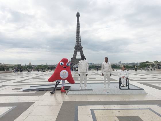 Presentation des Podiums Olymmpiques et Paralympiques en presence de Mandy Francois-Elie Charles-Antoine Kouakou et Solene Sache Place du Trocadero a Paris JO: Les Podiums Olymmpiques et Paralympiques - 23 05 2024 JonathanRebboah Panoramic 