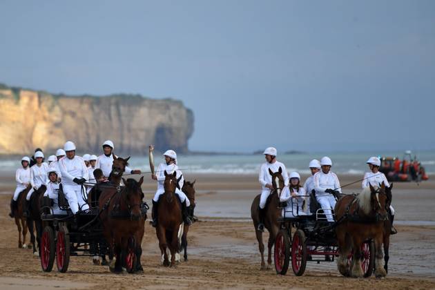 Paris 2024, Olympics, Olympic flame on Omaha Beach