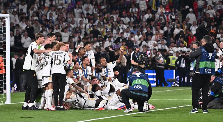 01 06 2024, xfux, Football UEFA Champions League Final 2024, Borussia Dortmund Real Madrid, emspor, v l group photo real DFL DFB REGULATIONS PROHIBIT ANY USE OF PHOTOGRAPHS as IMAGE SEQUENCES and or QUASI VIDEO London