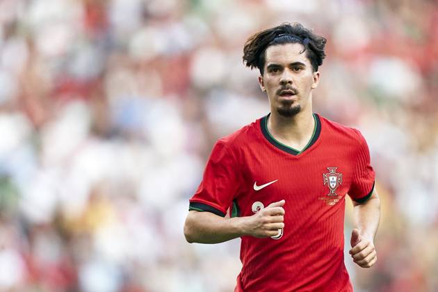 Portugal V Finland - International Friendly, Länderspiel, Nationalmannschaft Vitor Ferreira Vitinha of Portugal is looking on during the international friendly match between Portugal and Finland at Jose Alvalade Stadium in Lisbon, Portugal, on June 04, 2024. Lisbon Portugal  Copyright: xJosexManuelxAlvarezxReyx originalFilename:alvarezrey-notitle240604_np7GS