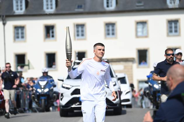 Paris 2024, Olympics, torch relay through Morbihan