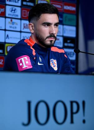 Croatia EURO 2024 press conference, PK, Pressekonferenz Josip Sutalo of Croatia speak during a Croatia national team, Nationalteam press conference at UEFA EURO, EM, Europameisterschaft,Fussball 2024 Croatia base camp in Neuruppin, Germany on June 10, 2024. MarkoxLukunic PIXSELL