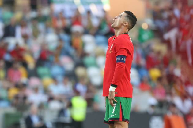 Portugal, Aveiro, 11 06 2024 EURO 2024 Friendly match before the UEFA EURO 2024 in Germany 2024 Portugal Ireland v l , Cristiano Ronaldo Portugal takes to the field Copyright: JoaquimxFerreira