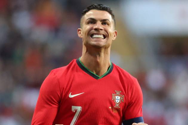 Portugal, Aveiro, 11 06 2024 EURO 2024 Friendly match before the UEFA EURO 2024 in Germany 2024 Portugal Ireland v l , Cristiano Ronaldo Portugal scores the goal for 2 0, Goal celebration, celebrate the goal Copyright: JoaquimxFerreira