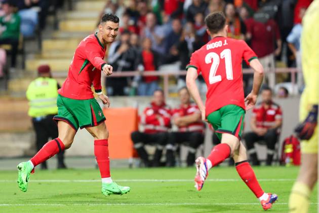 Portugal, Aveiro, 11 06 2024 EURO 2024 Friendly match before the UEFA EURO 2024 in Germany 2024 Portugal Ireland v l , Cristiano Ronaldo Portugal scores the goal to make it 3 0, Goal celebration, celebrate the goal, thanks Diogo Jota Portugal Copyright: JoaquimxFerreira