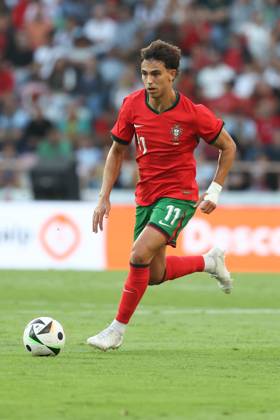 Portugal, Aveiro, 11 06 2024 EURO 2024 Friendly match before the UEFA EURO 2024 in Germany 2024 Portugal Ireland v l , Joao Felix Portugal on the ball, cropped image, single image, full body, action, action, game scene Copyright: JoaquimxFerreira