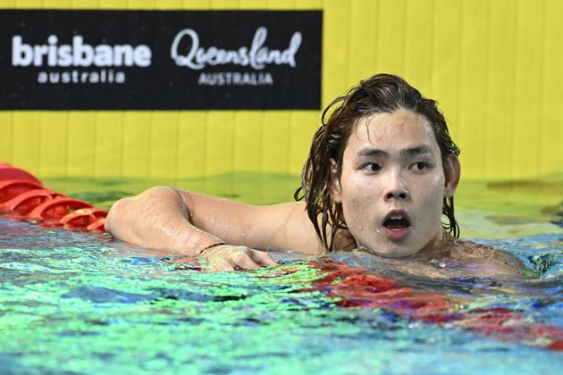 SWIMMING AUSTRALIAN TRIALS, Se-Bom Lee reacts after coming second place in the final of the Men?s 200m Backstroke during the 2024 Australian Swimming Trials at the Brisbane Aquatic Centre in Brisbane, Friday, June 14, 2024. ( NO ARCHIVING, EDITORIAL USE ONLY,&nbsp;NO USE IN BOOKS WITHOUT CONSENT BRISBANE QUEENSLAND AUSTRALIA  Copyright: xDAVExHUNTx 20240614141315088551
