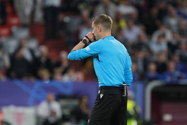 Munich, Bavaria, Germany, 14 06 2024 Allianz Arena European Football Championship 2024, Group A, Germany Scotland Opening match of Euro 2024 Referee Clément Turpin Copyright: xdtsxNachrichtenagenturx dts_40172