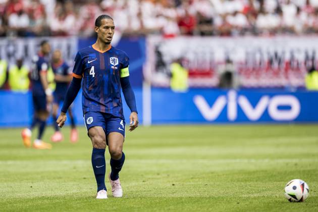 Poland v Netherlands, UEFA EURO, EM, Europameisterschaft,Fussball 2024, Hamburg, Germany Hamburg, Germany. 16th, June 2024. Virgil van Dijk (4) of the Netherlands seen during the UEFA Euro 2024 match in Group D between Poland and the Netherlands at Volksparkstadion in Hamburg. Hamburg Germany Copyright: xGonzalesxPhoto LassexLagonix