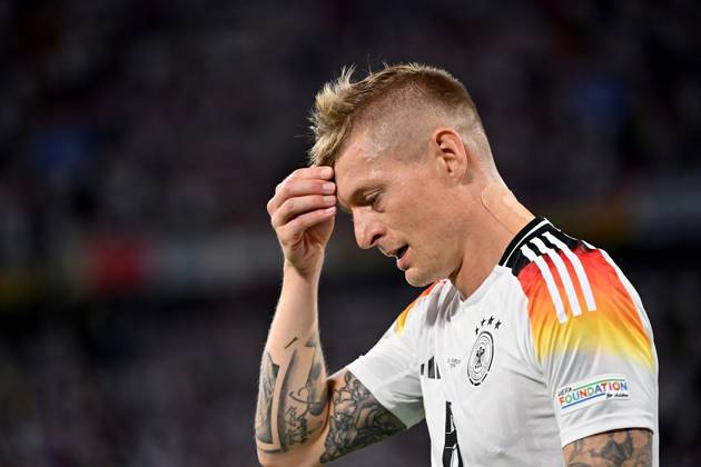 14 06 2024, xjrdrx, Football EM 2024, Germany Scotland emspor, v l Toni Kroos Deutsche Fussball Nationalmannschaft DFB DFL DFB REGULATIONS PROHIBIT ANY USE OF PHOTOGRAPHS as IMAGE SEQUENCES and or QUASI VIDEO Munich