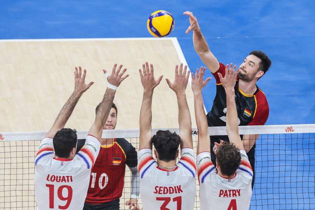 Volleyball, Nations League, Germany - France