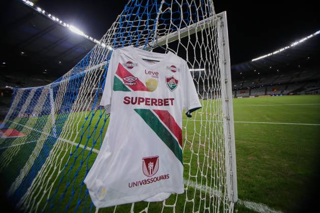 Cruzeiro x Fluminense BELO HORIZONTE, MG - 31.12.2000: CRUZEIRO X FLUMINENSE - (77333) Cruzeiro x Fluminense: Match between Cruzeiro x Fluminense, valid for the tenth round of the 2024 Brazilian Championship, on the evening of this fourth day (19), held at Mineirão, Belo Horizonte, Brazil. (Photo: Allan Calisto Fotoarena) x2558248x  AllanxCalisto