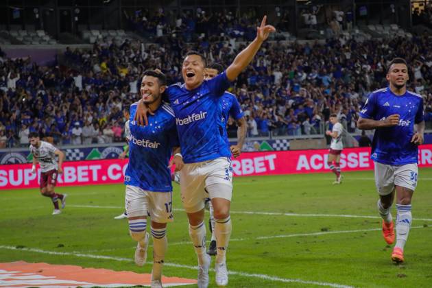 Cruzeiro x Fluminense BELO HORIZONTE, MG - 19.06.2024: CRUZEIRO X FLUMINENSE - (77333) Cruzeiro x Fluminense: Celebration of William& 39;s goal in the match between Cruzeiro x Fluminense, valid for the tenth round of the 2024 Brazilian Championship, on the evening of this fourth day (19), held at Mineirão, Belo Horizonte, Brazil. (Photo: Allan Calisto Fotoarena) x2558546x  AllanxCalisto