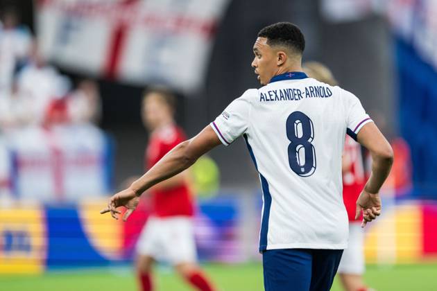 240620 Trent Alexander Arnold of England during the UEFA Euro 2024 Football Championship match between Denmark and England on June 20, 2024 in Frankfurt Photo Mathias Bergeld BILDBYRAN code MB MB0939 fotboll football soccer fotballs em europamästerskap em uefa euro uefa european football championship euro 2024 danmark denmark england bbeng Copyright: MATHIASxBERGELD BB240620MB105