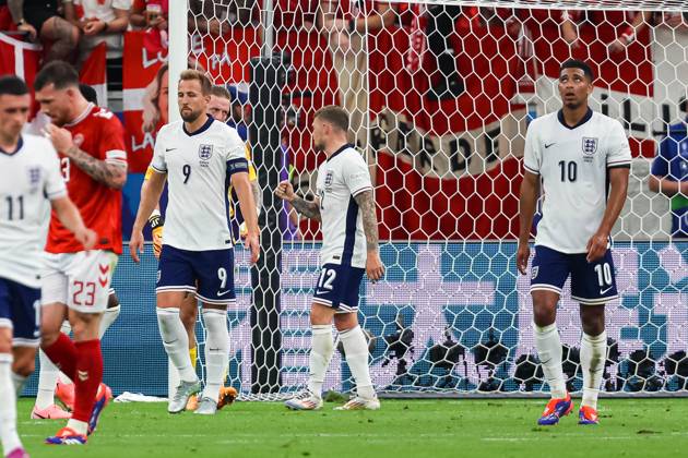 Harry Kane England 09 Jude Bellingham England 10 GER, Denmark DEN vs England ENG , European Football Championship, UEFA EURO 2024, Group C, Matchday 2, 20 06 2024 DFB DFL REGULATIONS PROHIBIT ANY USE OF PHOTOGRAPHS AS IMAGE SEQUENCES AND OR QUASI VIDEO GER, Denmark DEN vs England ENG , European Football Championship, UEFA EURO 2024, Group C, Matchday 2, 20 06 2024 Frankfurt Copyright: xEibner-Pressefoto RogerxBuerkex EP