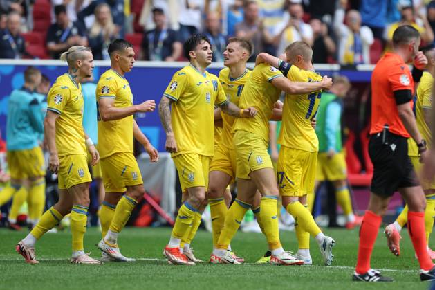 Dusseldorf, Germany 21.06.2024: Roman Yaremchuk of Ukraine score the goal 1-2 and celebrates during the UEFA EURO, EM, Europameisterschaft,Fussball 2024 group stage E football match between Slovakia vs Ukraine at Dusseldorf Arena in Dusseldorf Copyright: xx xx IPA_Agency_IPA47349362