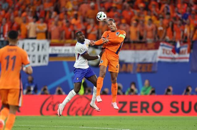 21 06 2024, European Football Championship, UEFA EURO 2024, Netherlands France, Group D, Stadion Leipzig, v l , Marcus Thuram France , Virgil van Dijk Netherlands Copyright: HMBxMedia