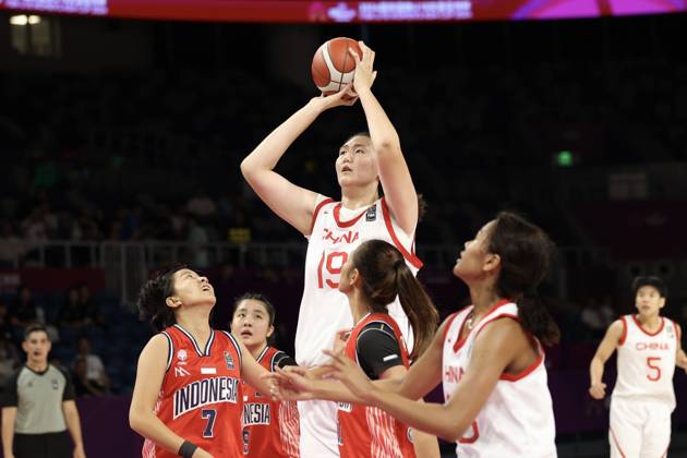 FIBA Frauen Basketball WM 2026, Chinesin Zhang Ziyu ist 2,20m groß