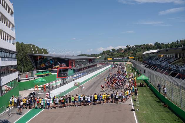 Cycling, Tour de France, 2nd stage, route leads over Autodromo Enzo e Dino Ferrari in Imola