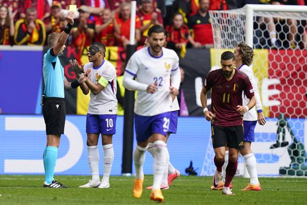 GER: France v Belgium. UEFA EURO, EM, Europameisterschaft,Fussball 2024 Kylian Mbappe of France protest to the referee during the UEFA Euro 2024 match between France and Belgium, Round of 16, played at Dusseldorf Arena on July 1, 2024 in Düsseldorf, Germany. kpng Copyright: xSergioxRuizx xPRESSINPHOTOx PS_240701_FRA_BEL_708