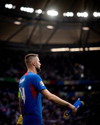 GELSENKIRCHEN, GERMANY - JUNE 30: Milan Skriniar of Slovakia during the UEFA EURO, EM, Europameisterschaft,Fussball 2024 round of 16 match between England and Slovakia at Arena AufSchalke on June 30, 2024 in Gelsenkirchen, G England v Slovakia: Round of 16 - UEFA EURO 2024 Copyright: xSebastianxFrejx