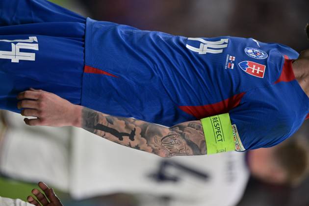 GELSENKIRCHEN, GERMANY - JUNE 30: Milan Skriniar tattoos during the UEFA EURO, EM, Europameisterschaft,Fussball 2024 round of 16 match between England and Slovakia at Arena AufSchalke on June 30, 2024 in Gelsenkirchen, G England v Slovakia: Round of 16 - UEFA EURO 2024 Copyright: xSebastianxFrejx