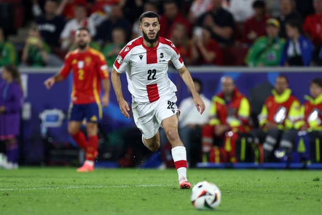Spain - Georgia Georges Mikautadze of Georgia in action during the UEFA EURO, EM, Europameisterschaft,Fussball 2024 round of 16 match between Spain and Georgia at Cologne Stadium on June 30, 2024 in Cologne, Germany . Cologne Cologne Stadium Germany Copyright: xMarcoxCanonierox