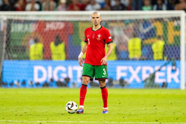 Portugal v France, UEFA EURO, EM, Europameisterschaft,Fussball 2024, Hamburg, Germany Hamburg, Germany. 05th, July 2024. Pepe (3) of Portugal seen during the UEFA Euro 2024 quarter final match between Portugal and France at Volksparkstadion in Hamburg. Hamburg Germany Copyright: xGonzalesxPhoto FrederikkexJensenx