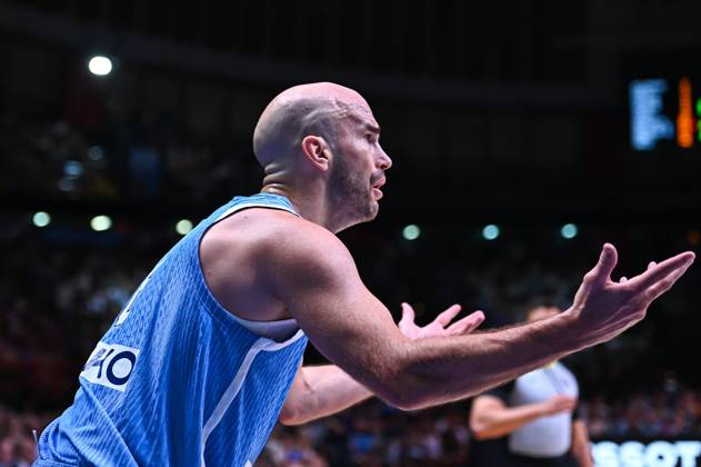Croatia v Greece - FIBA Olympic Qualifying Tournament 2024 Final Nick Calathes of Greece is playing during the FIBA Olympic Qualifying Tournament 2024 Final match between Croatia and Greece at Peace & Friendship Stadium in Piraeus, Greece, on July 7, 2024. Piraeus Greece  Copyright: xStefanosxKyriazisx originalFilename:kyriazis-croatiav240707_np0FG