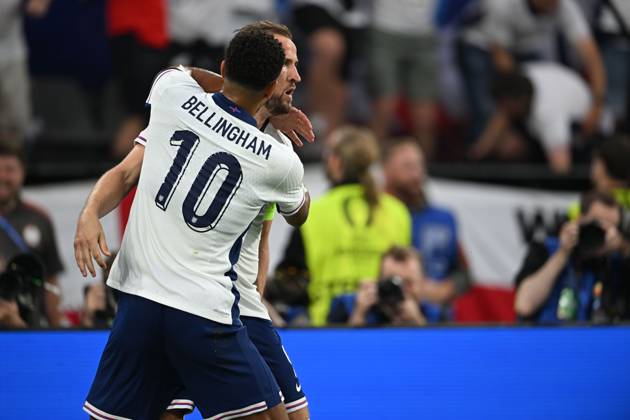 Harry Kane (England)Jude Bellingham (England) celebrates after scoring his team s first goal during the UEFA EURO, EM, Europameisterschaft,Fussball Germany 2024 match between Netherlands 1-2 England at BVB Stadion Dortmund on July 10, 2024 in Dortmund, Germany. Noxthirdxpartyxsales  (259254961)
