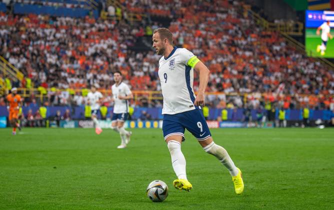 Football, Men, Season 2023 24, UEFA Euro EM 2024, Semi-final in Dortmund, Netherlands England, Harry Kane England , 10 07 2024, Copyright: xSebastianxRäppold MatthiasxKochx