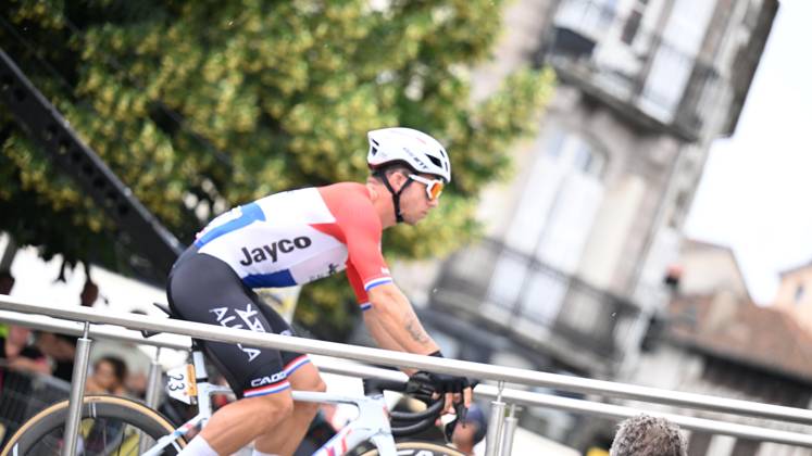 11-07-2024 Tour De France; Tappa 12 Aurillac - Villeneuve Sur Lot; 2024, Jayco Alula; Groenewegen, Dylan; Aurillac;