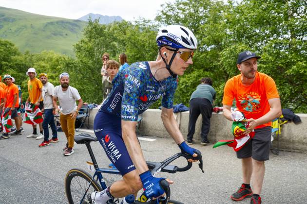 Tour de France 2024 - Stage 14 SAINT-LARY-SOULAN PLA D ADET, FRANCE - JULY 13 : Kelderman Wilco (NED) of Team Visma Lease a Bike in action during stage 14 of the 111th edition of the Tour de France 2024 cycling race, a stage of 152 kms with start in Pau and finish in Saint-Lary-Soulan Pla d Adet on July 13, 2024 in Saint-Lary-Soulan Pla d Adet, France, 13 07 2024 Saint-Lary-Soulan Pla d Adet France Copyright: xJanxDexMeuleneirx