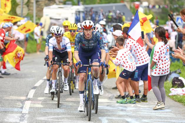 Tour de France 2024 - Stage 14 SAINT-LARY-SOULAN PLA D ADET, FRANCE - JULY 13 : Jorgenson Matteo (USA) of Team Visma Lease a Bike in action during stage 14 of the 111th edition of the Tour de France 2024 cycling race, a stage of 152 kms with start in Pau and finish in Saint-Lary-Soulan Pla d Adet on July 13, 2024 in Saint-Lary-Soulan Pla d Adet, France, 13 07 2024 Saint-Lary-Soulan Pla d Adet France Copyright: xLucaxBettinix