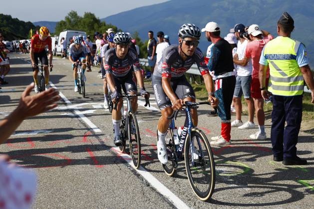 Tour de France 2024 - Stage 15 PLATEAU DE BEILLE, FRANCE - JULY 14 : Philipsen Jasper (BEL) of Alpecin-Deceuninck and Dillier Silvan (SUI) of Alpecin-Deceuninck during stage 15 of the 111th edition of the Tour de France 2024 cycling race, a stage of 198 kms with start in Loudenvielle and finish in Plateau de Beille on July 14, 2024 in Plateau de Beille, France, 14 07 2024 Plateau de Beille France Copyright: xJanxDexMeuleneirx