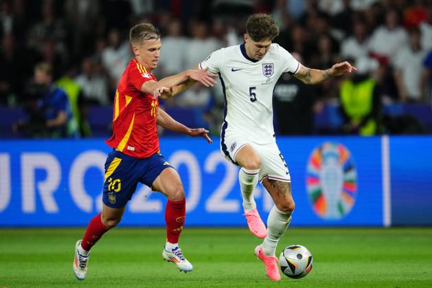 GER: Spain v England. UEFA EURO, EM, Europameisterschaft,Fussball 2024 Final John Stones of England and Dani Olmo of Spain during the UEFA Euro 2024 match between Spain and England, Final, played at Olympiastadion on July 14, 2024 in Berlin, Germany. kpng Copyright: xBaguxBlancox xPRESSINPHOTOx PS_240714_ESP_ENG_062