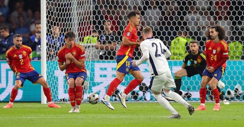 Spain England UEFA EURO 2024 Final Berlin, 14 07 2024, Olympiastadion, UEFA EURO 2024 Germany, Final, Spain ESP England ENG , In the picture Goal for England Cole Palmer 24, ENG scores to equalize 1 1 ,