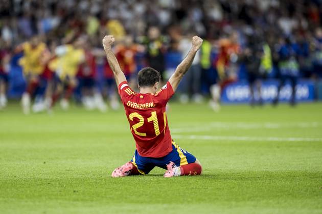 Spain v England, UEFA EURO, EM, Europameisterschaft,Fussball 2024 final, Berlin, Germany Berlin, Germany. 14th, July 2024. Matcg winner Mikel Oyarzabal (21) of Spain seen in celebration after the final whistle of the UEFA Euro 2024 final between Spain and England at Olympiastadion in Berlin. Berlin Germany Copyright: xGonzalesxPhoto LassexLagonix