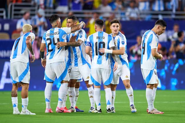 RECORD DATE NOT STATED Copa America USA 2024 Argentina vs Colombia - Final Rodrigo de Paul, Enzo Fernandez, Angel Di Maria, Lionel Messi, Julian Alvarez of Argentina during Final match between Argentina and Colombia as part of CONMEBOL Copa America USA 2024 at Hard Rock Stadium on July 14, 2024 in Miami Gardens, Florida, United States. MIAMI GARDENS FLORIDA UNITED STATES  Copyright: xJosexLuisxMelgarejox 20240714202458_CA_2024_F_ARG_COL_ALVAREZ115